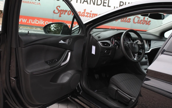 Opel Astra cena 39975 przebieg: 210000, rok produkcji 2016 z Leżajsk małe 596